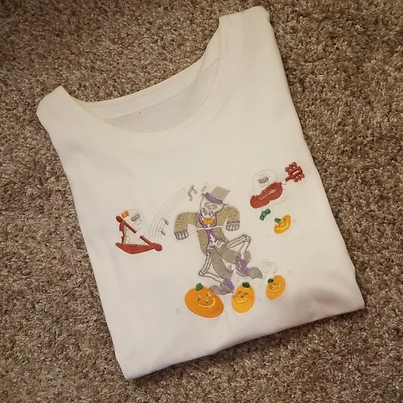 Pumpkin Patch T-Shirt - Picture 5 of 6